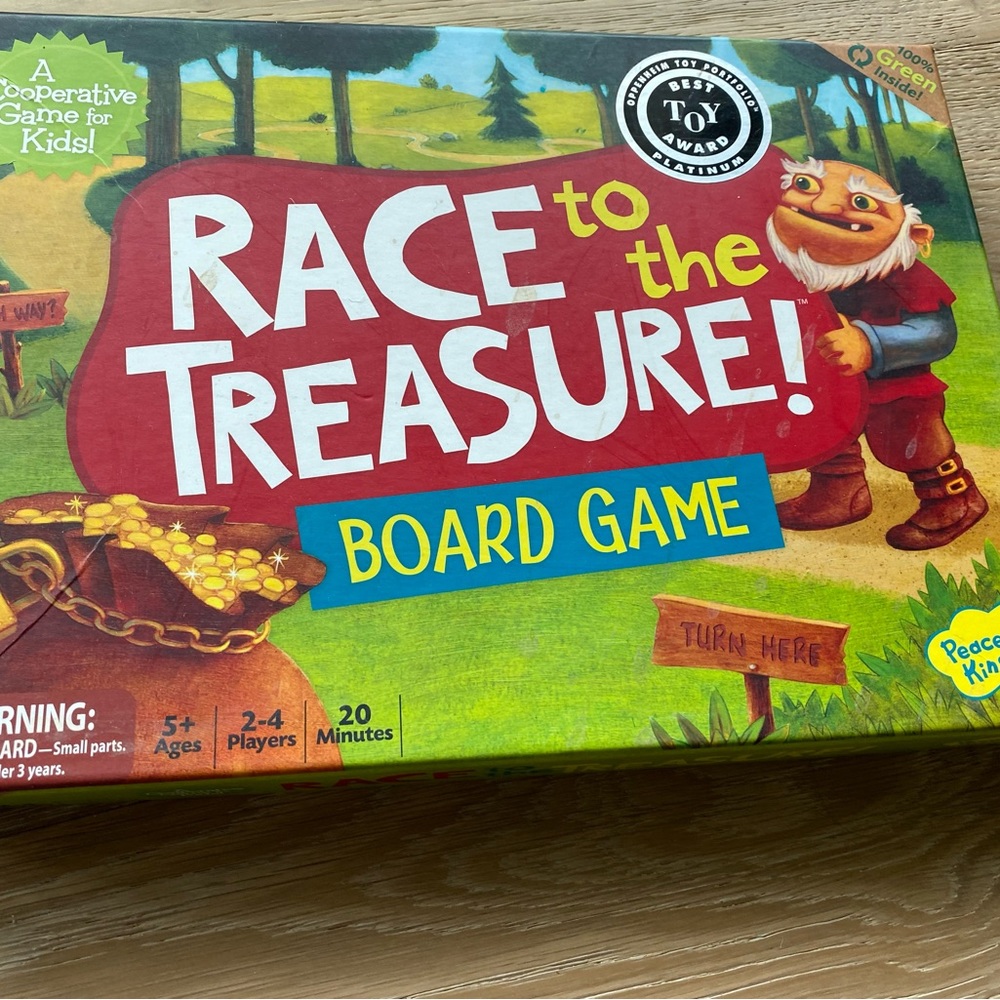 Race To The Treasure! Children’s Board Game